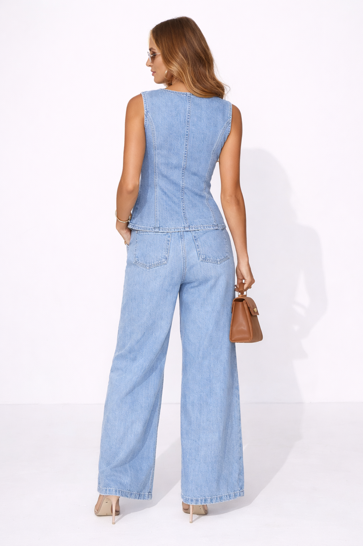 Completo Donna Denim Senza Maniche – Top Aderente e Pantaloni a Gamba Larga