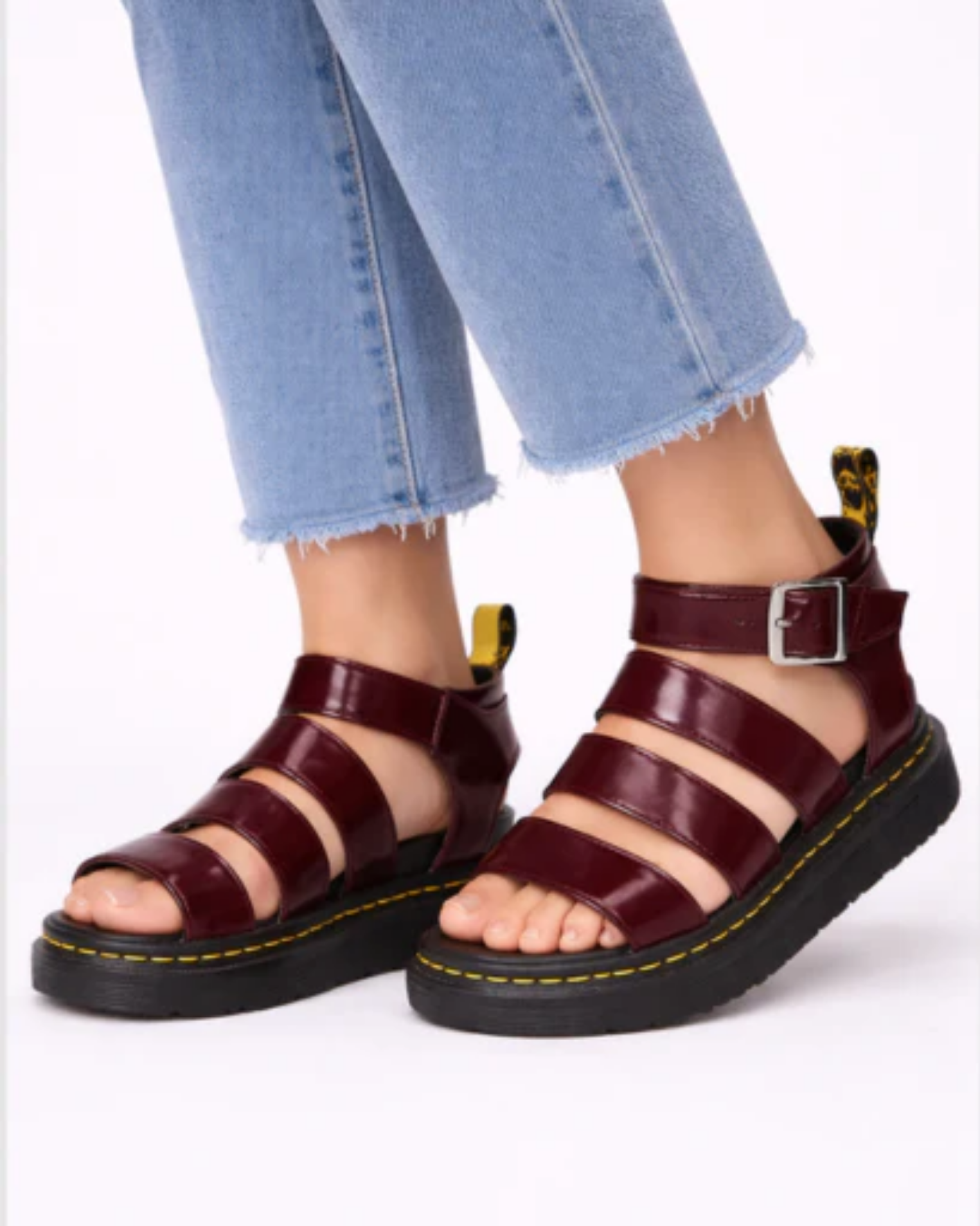 Sandales Plateforme Femme à Brides Multiples avec Boucle et Semelle Épaisse