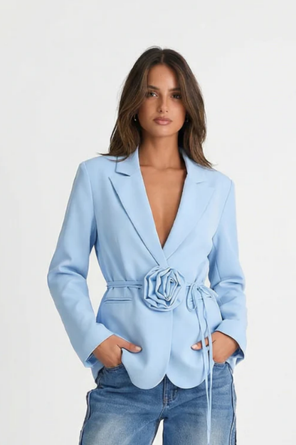 Blazer Femme Cintré avec Ceinture Fleur – Style Tailleur Élégant
