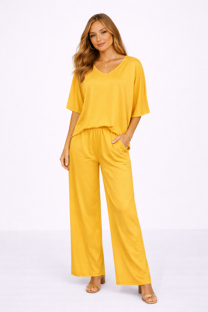 Completo da Donna 2 Pezzi – Top Scollo a V e Pantaloni Ampi Fluidi