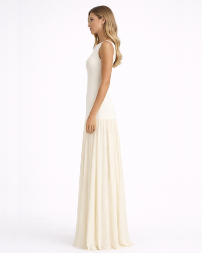 Robe longue ajustée sans manches avec jupe plissée fluide