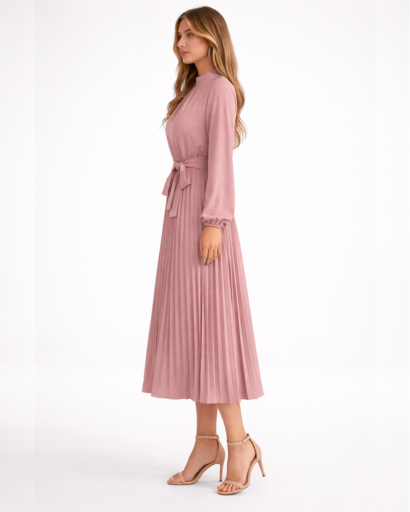 Robe midi plissée à manches longues avec col montant et ceinture
