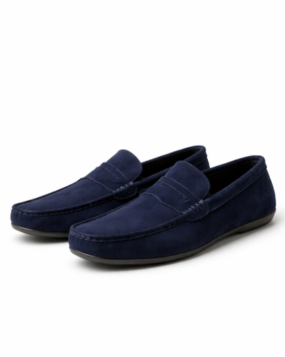 Mocassins homme en daim à enfiler avec couture apparente