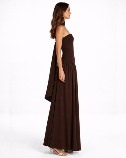 Robe longue asymétrique bandeau avec fente et tour de cou drapé