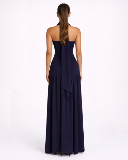 Robe longue asymétrique bandeau avec fente et tour de cou drapé