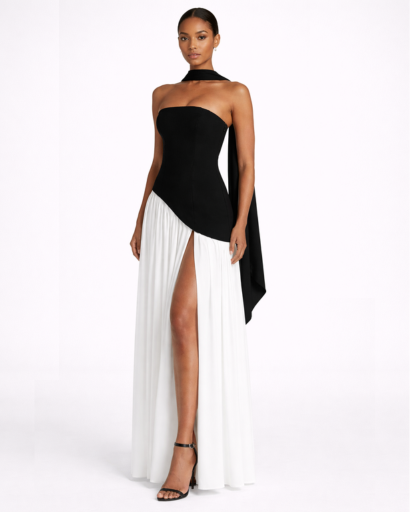 Robe longue asymétrique bandeau avec fente et tour de cou drapé