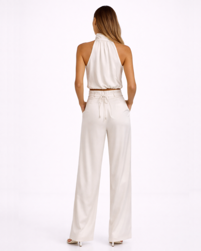 Completo donna top drappeggiato collo alto e pantaloni larghi a vita alta