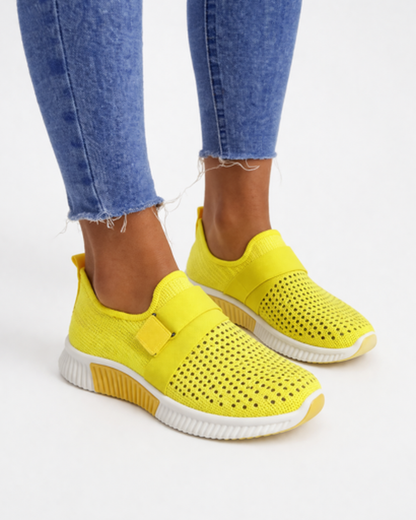 Scarpe da ginnastica slip-on da donna in mesh traforato con fascia elastica