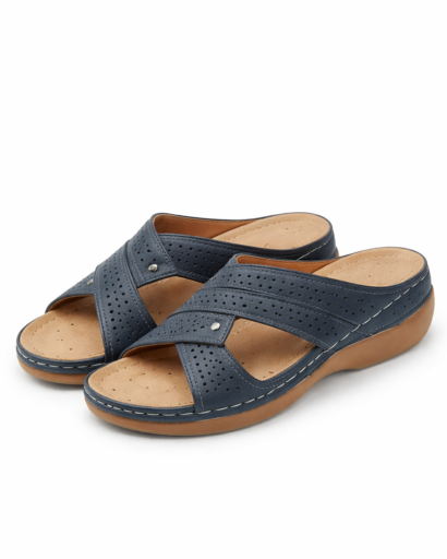 Sandali da donna con fasce incrociate traforate e suola comfort