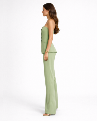 Ensemble pantalon tailleur bustier coupe ajustée avec boutons et jambes larges