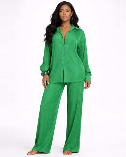 Completo donna camicia e pantaloni fluidi a gamba larga confortevole