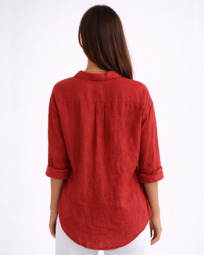 Chemise femme fluide à manches longues avec col classique et boutons