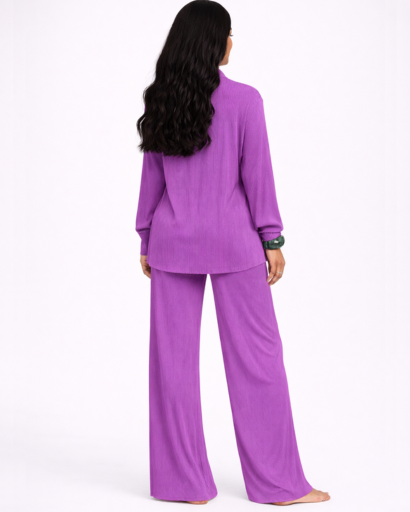 Completo donna camicia e pantaloni fluidi a gamba larga confortevole