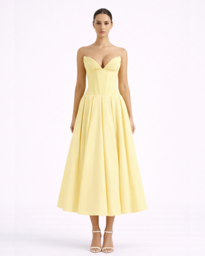 Robe bustier midi évasée avec décolleté structuré et taille cintrée