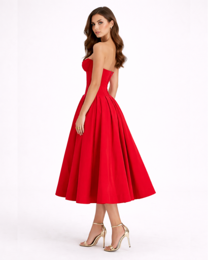 Robe bustier midi évasée avec décolleté structuré et taille cintrée